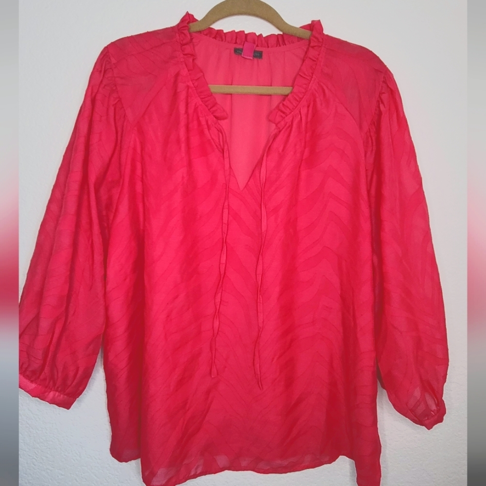 NWT-Vince camuto blouse